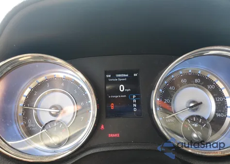 2014 Chrysler 300 из США, поврежденный, VIN 2C3CCARG5EH203869